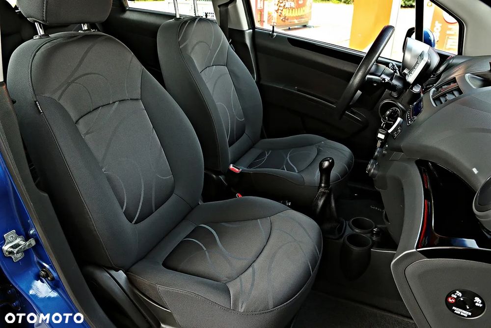 Chevrolet Spark - 28