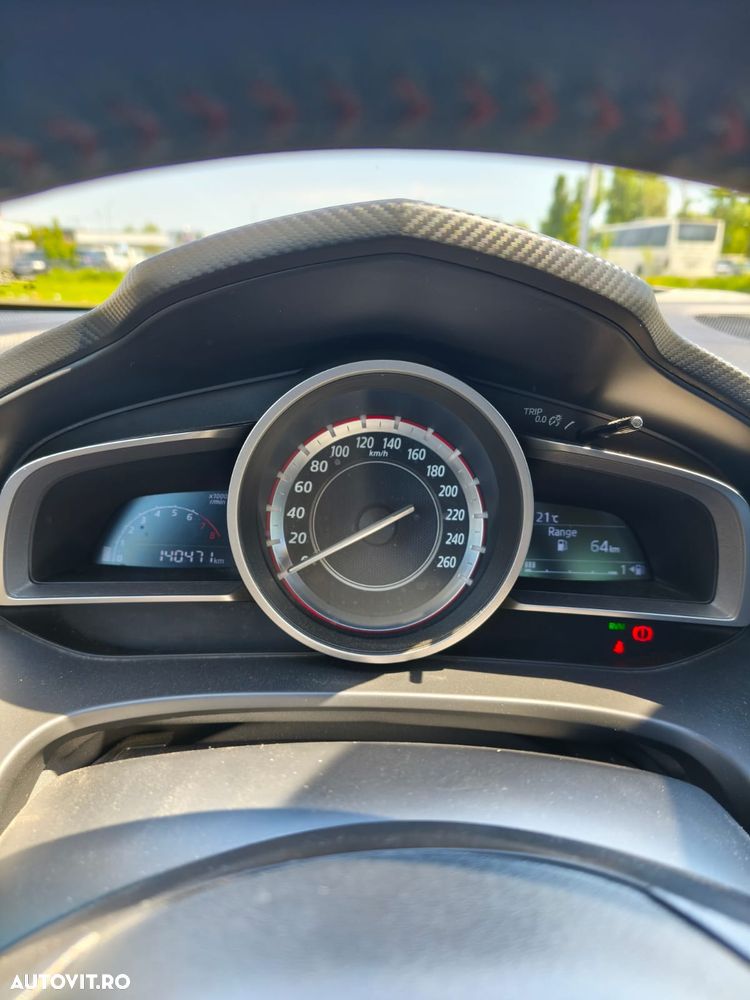 Mazda 3 G100 Attraction - 7