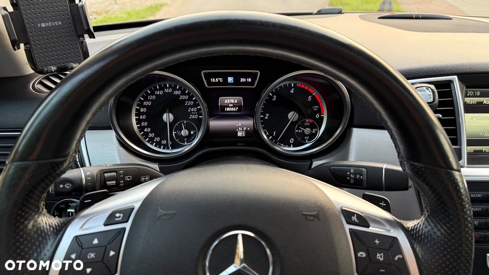 Mercedes-Benz ML 350 BlueTec 4-Matic - 18