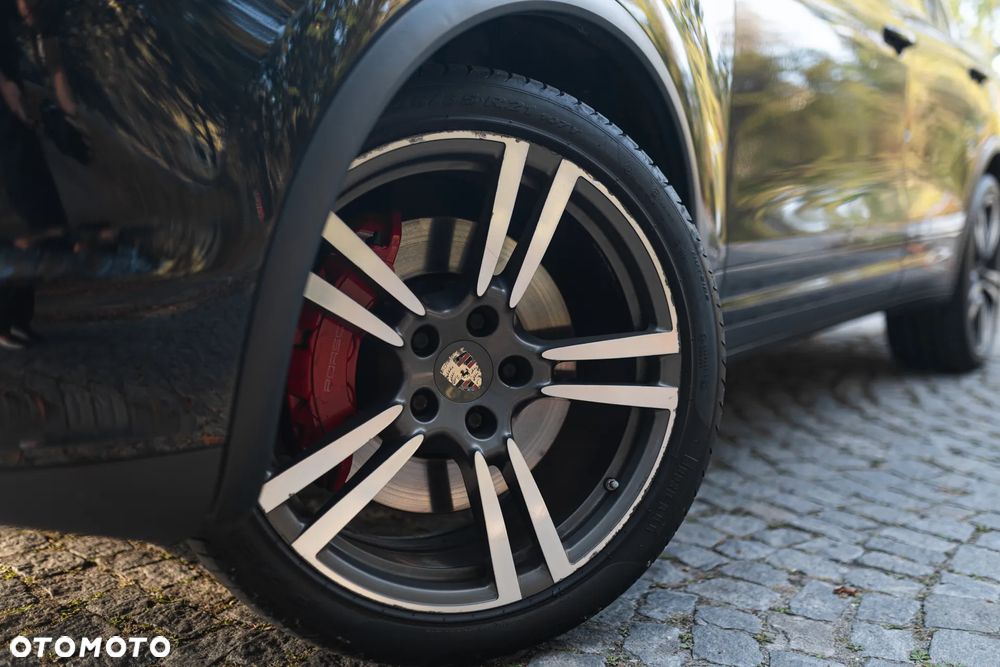 Porsche Cayenne - 3