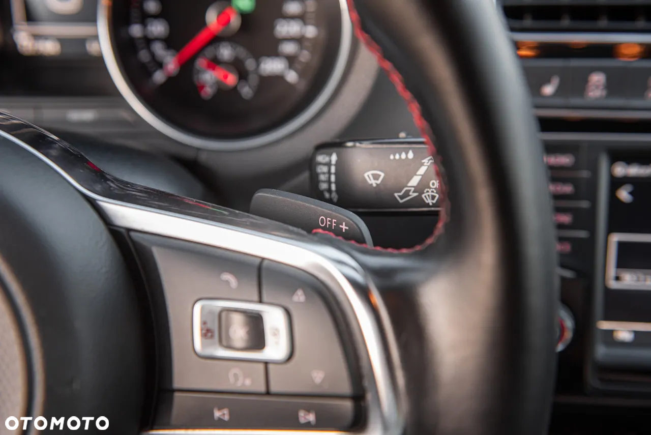 Volkswagen Polo 1.8 TSI BMT GTI DSG - 21
