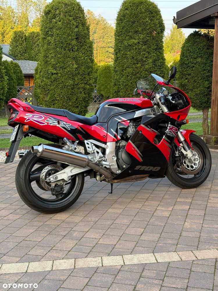 Suzuki GSX-R - 1