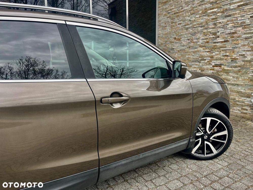Nissan Qashqai 1.6 DCi Tekna Xtronic - 17