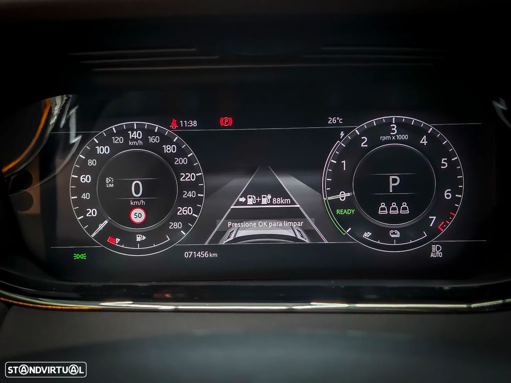 Land Rover Range Rover Evoque P300e R-Dynamic SE - 29