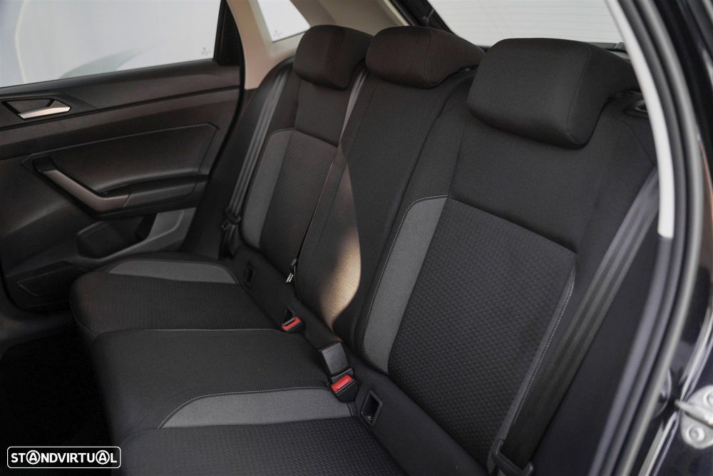 VW Polo 1.0 TSI Urban DSG - 12