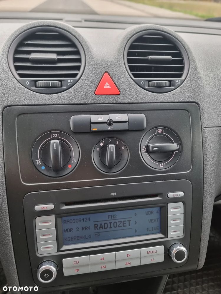 Volkswagen Caddy - 9