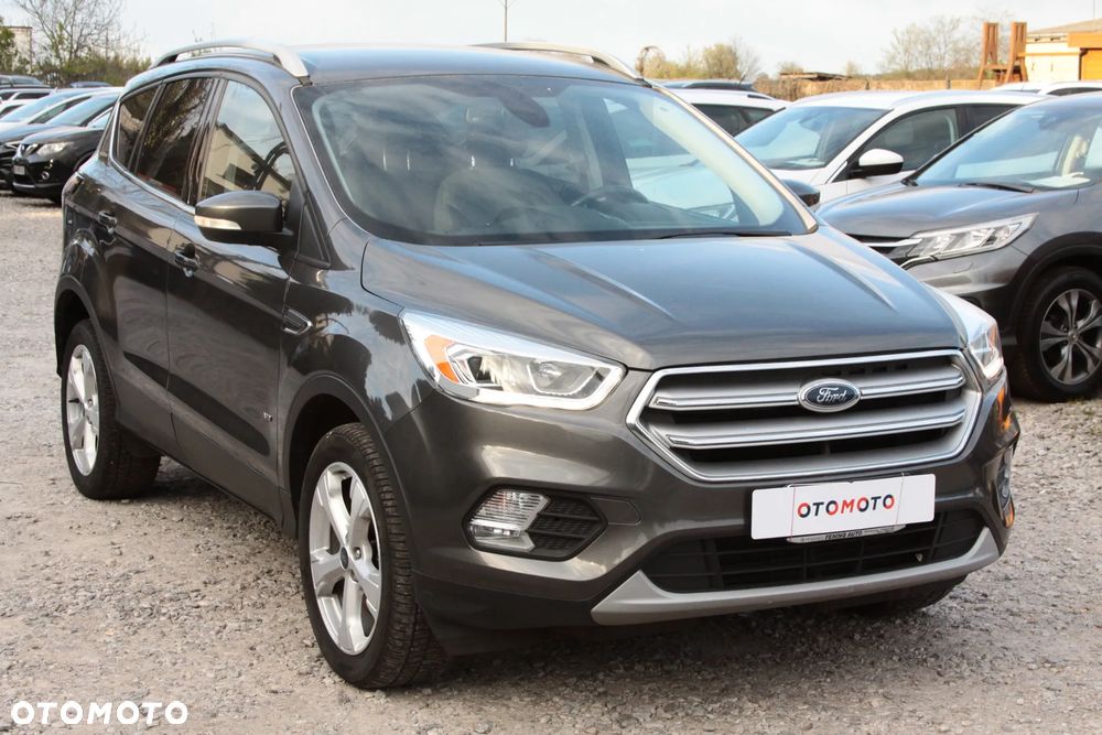 Ford Kuga 2.0 TDCi 4x4 Titanium - 2