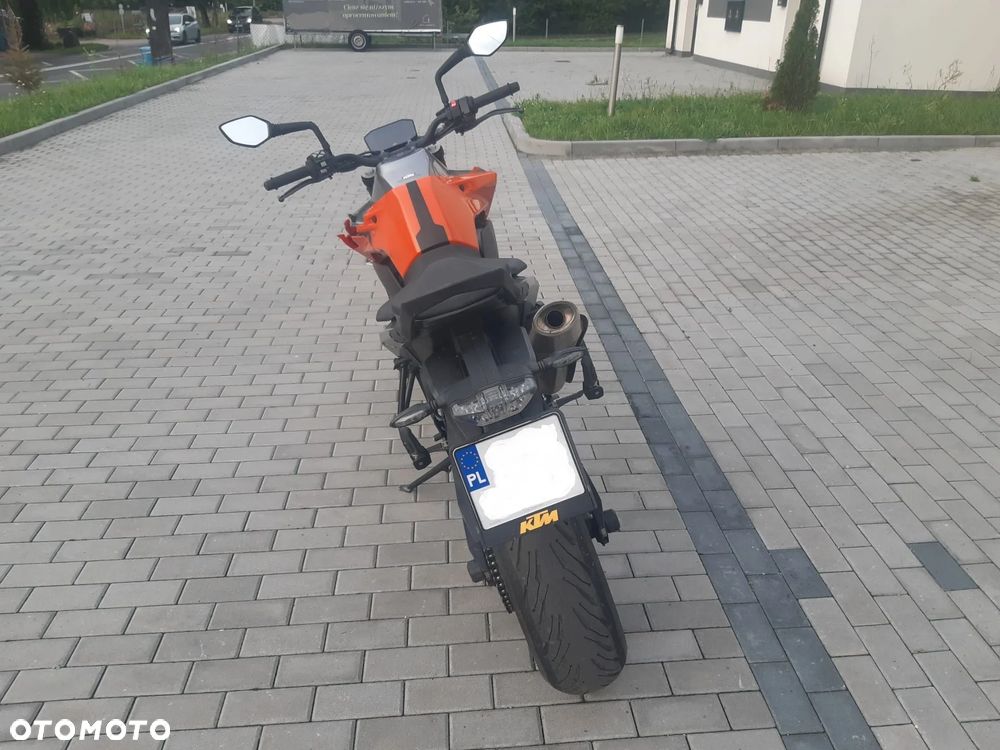 KTM Duke - 11