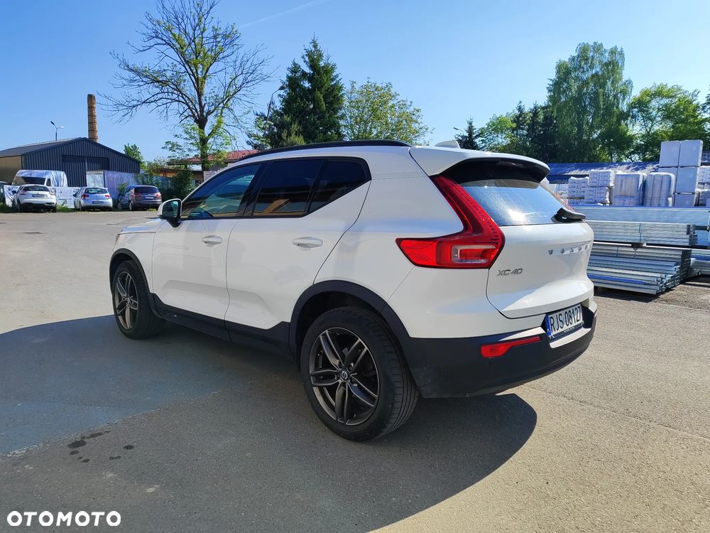 Volvo XC 40 D3 Momentum - 7