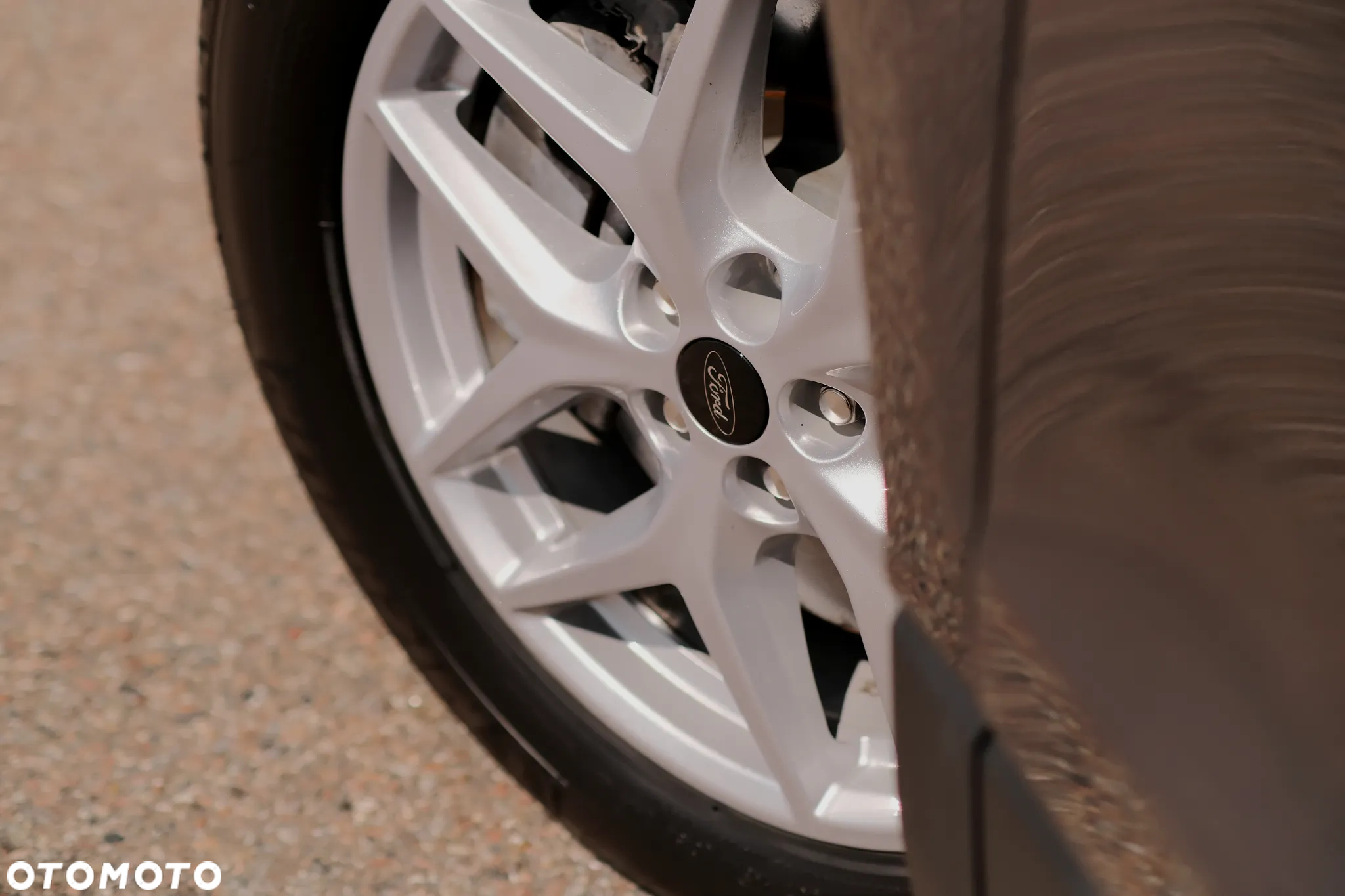 Ford Edge - 16