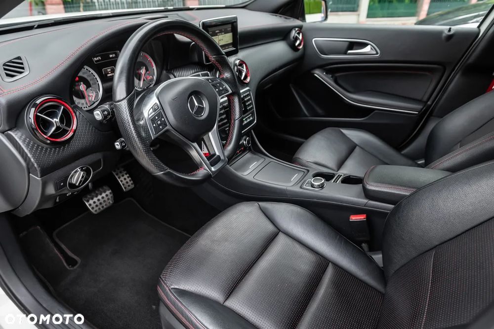 Mercedes-Benz Klasa A 250 Sport - 6