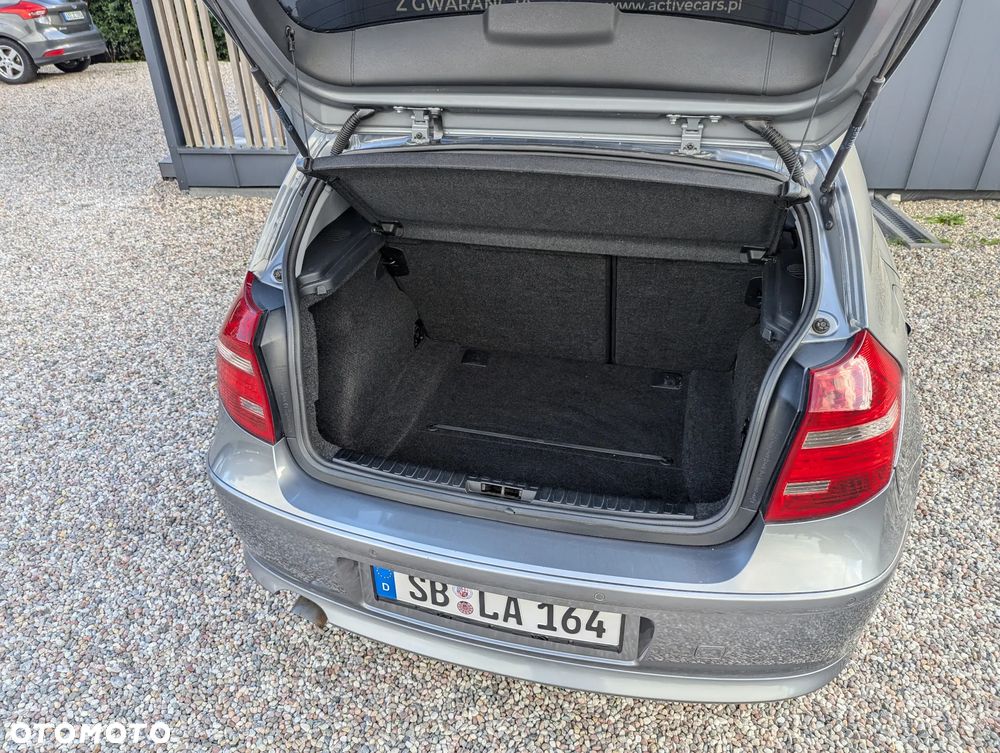BMW Seria 1 118i - 23