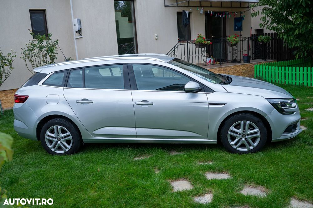 Renault Megane BLUE dCi 115 BUSINESS EDITION - 8