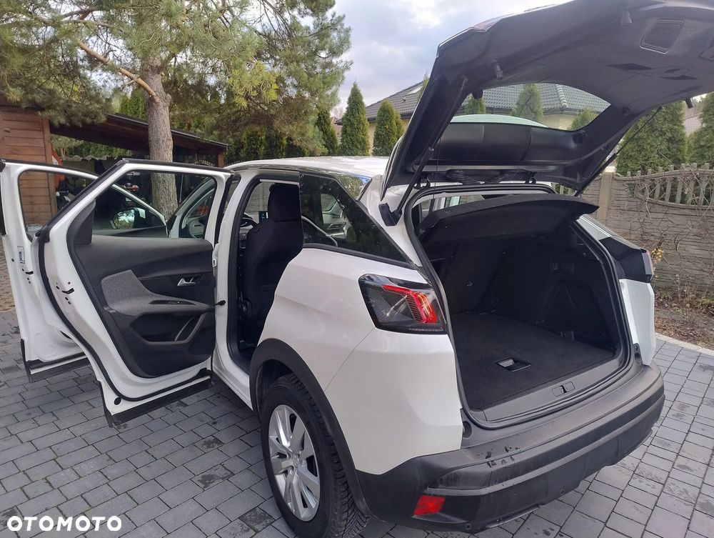 Peugeot 3008 1.5 BlueHDi Allure S&S - 15