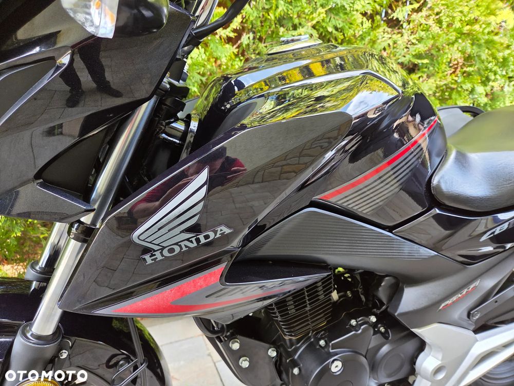 Honda CB - 15