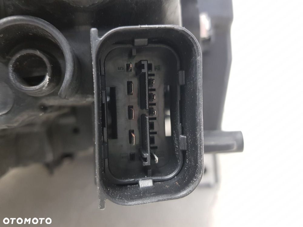 BMW 5 F10 F11 LAMPA LEWA PRZEDNIA BI-XENON SKRĘTNY EUROPA 7203251 - 8