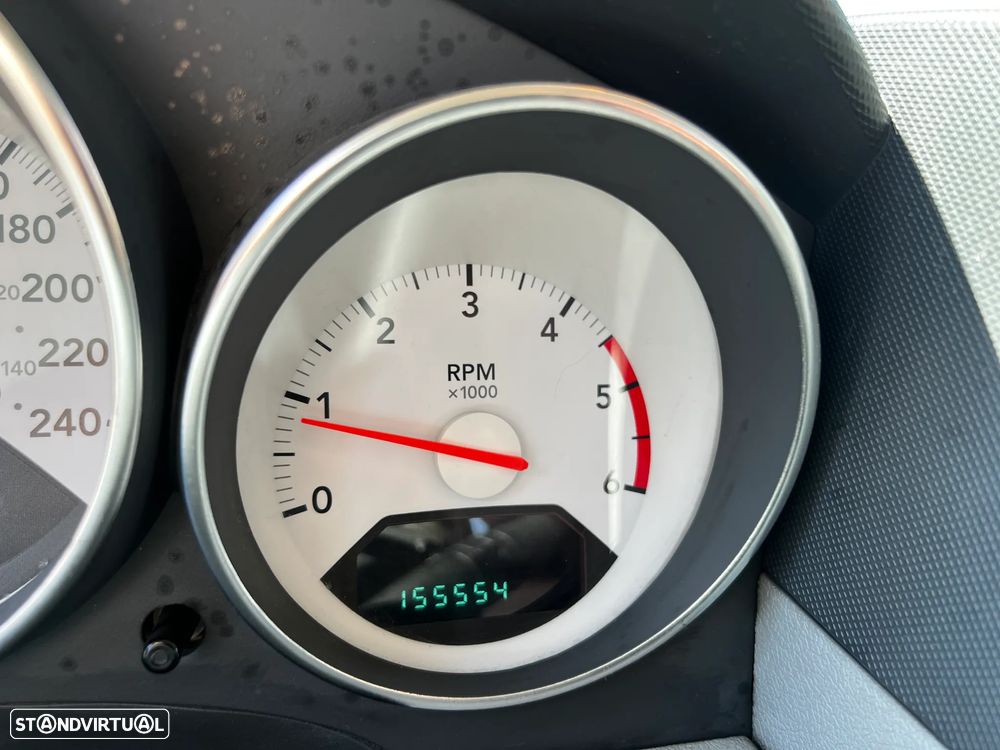 Dodge Caliber 2.0 CRD SXT - 11
