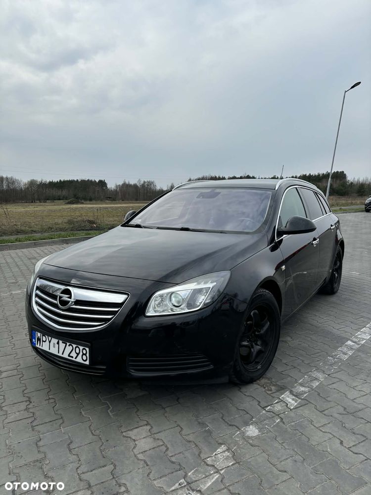 Opel Insignia - 1