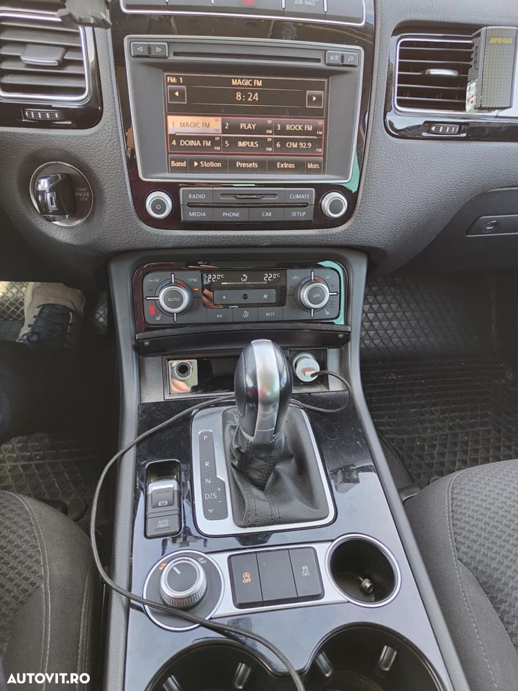 Volkswagen Touareg - 19