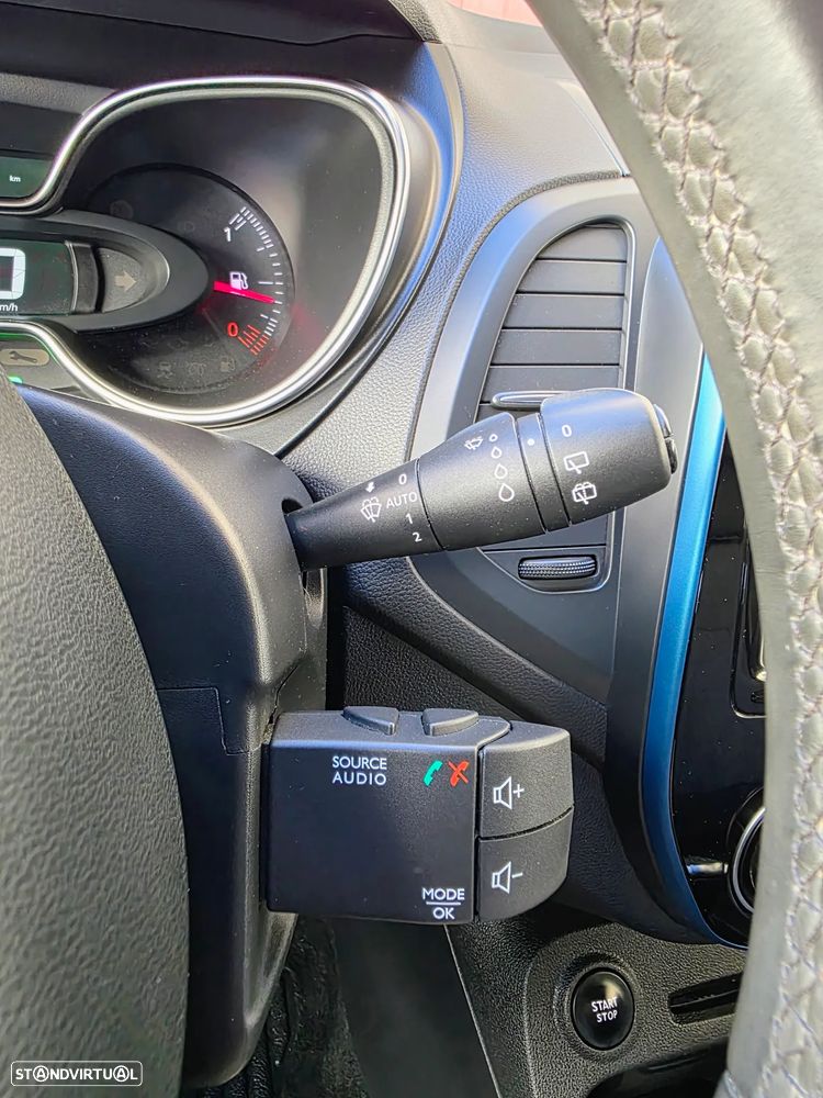 Renault Captur 1.2 TCe Exclusive XMOD - 33