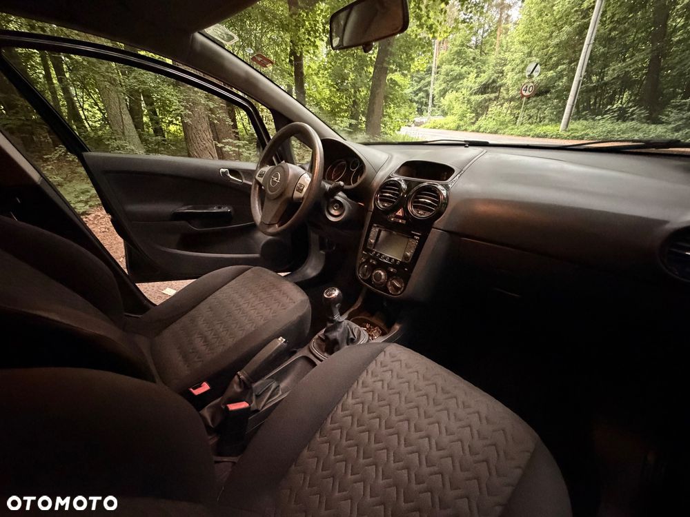 Opel Corsa - 19