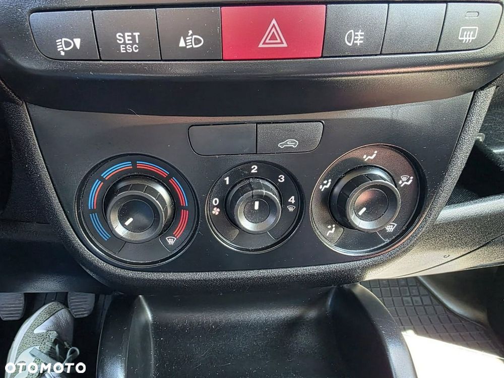 Opel Combo - 13