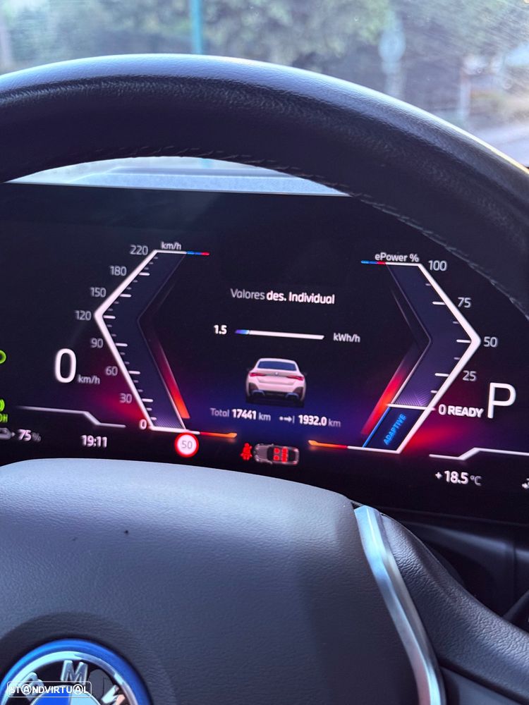 BMW i4 - 28