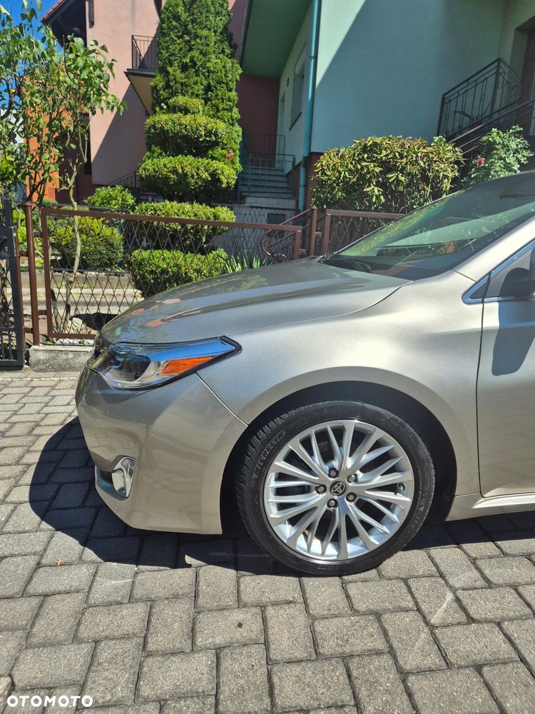 Toyota Avalon 3.5 XL - 6