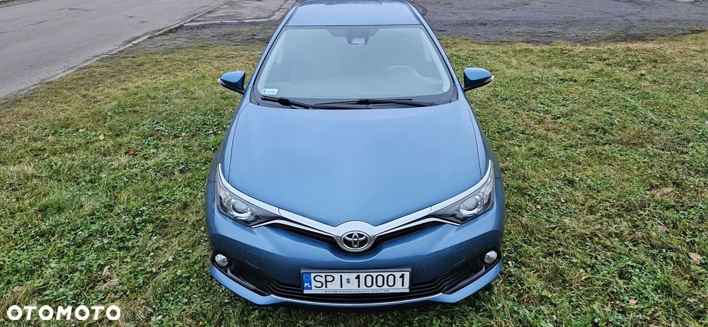Toyota Auris 1.6 Comfort - 1