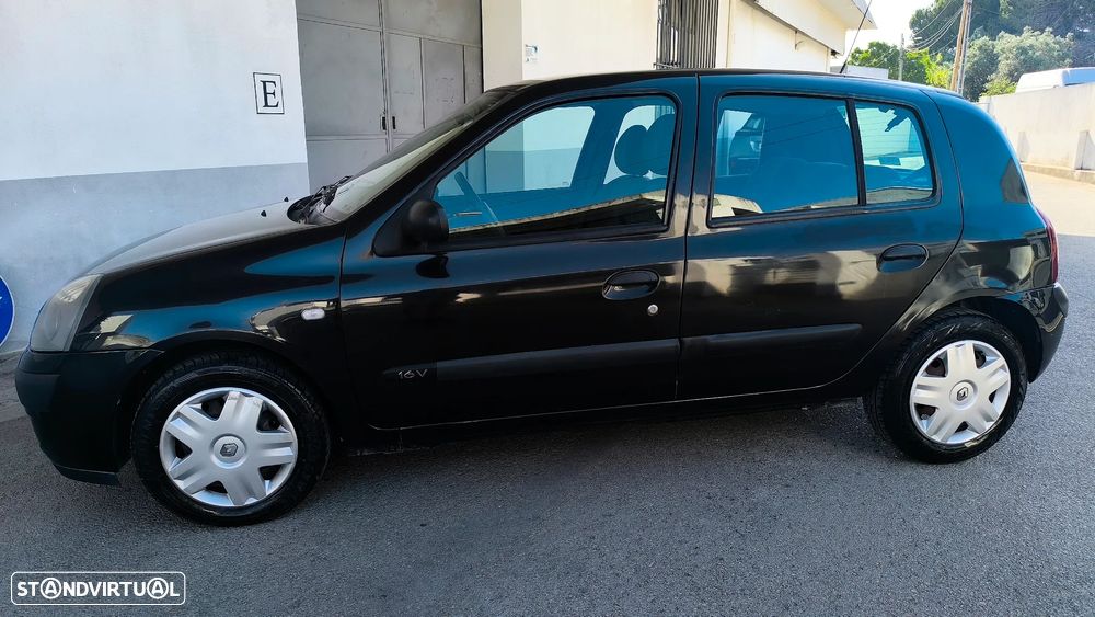 Renault Clio 1.2 16V Pack - 21
