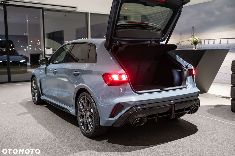 Audi RS3 Sportback - 6