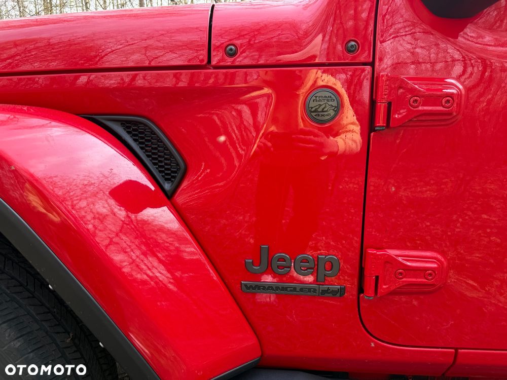 Jeep Wrangler Unlimited 3.6 Automatik Sahara - 9