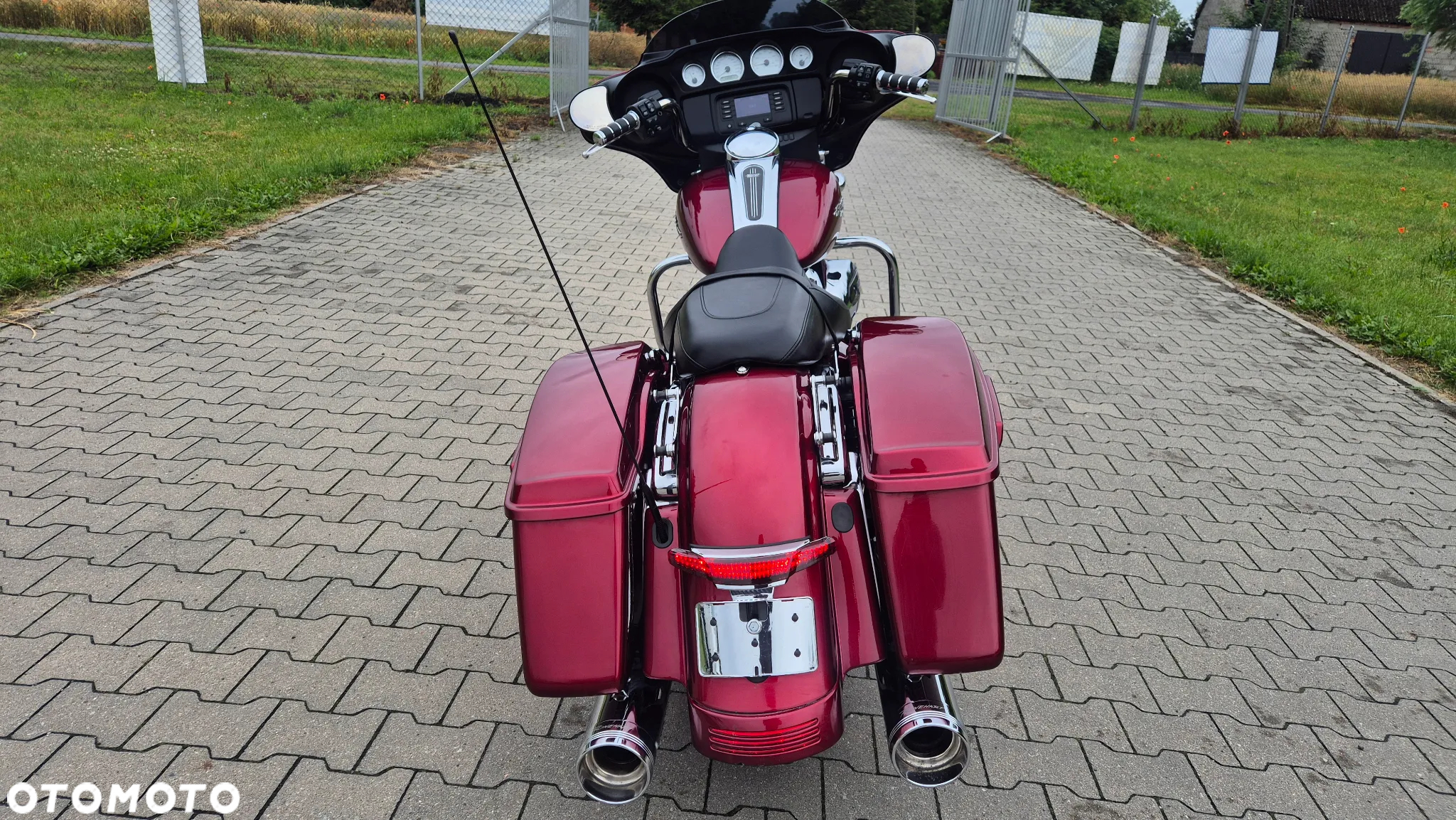 Harley-Davidson Touring Street Glide - 4