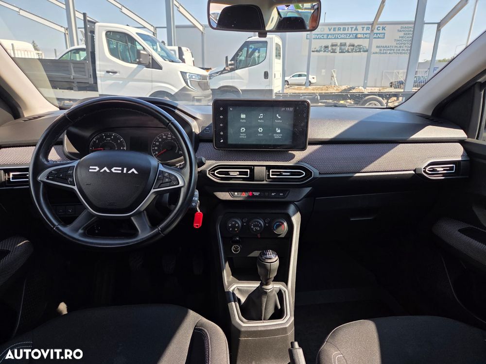 Dacia Logan ECO-G 100 MT6 Expression - 11