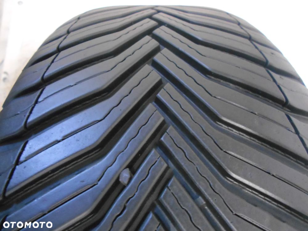 OPONY 225/55R17 MICHELIN CROSSCLIMATE 2 DOT 2824 / 4923 7MM - 3