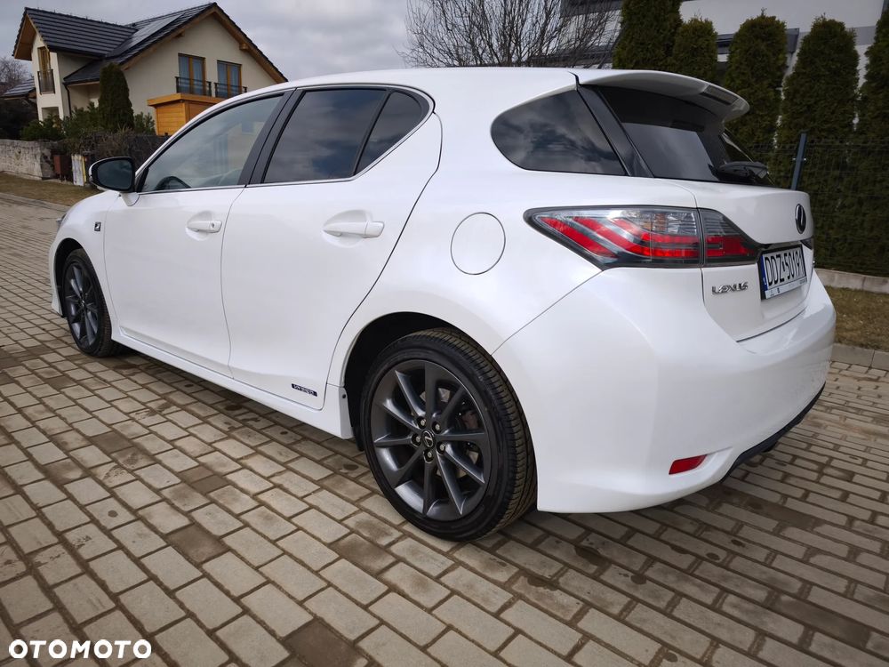 Lexus CT F SPORT - 15
