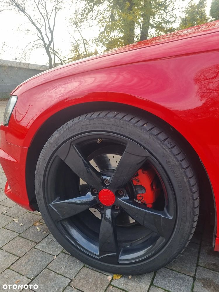 Audi A4 Avant - 16