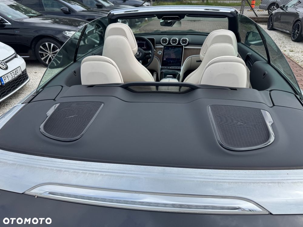 Mercedes-Benz CLE 200 4Matic 9G-TRONIC Edition AMG Line - 35