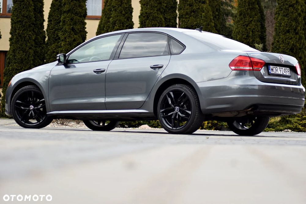 Volkswagen Passat - 10