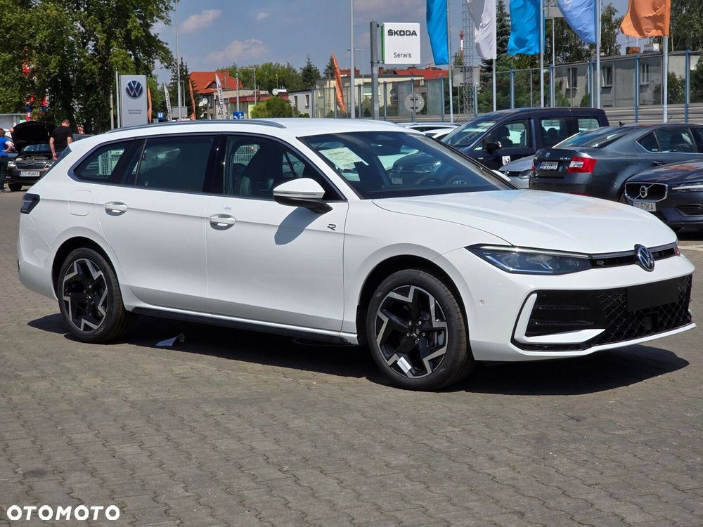 Volkswagen Passat Variant - 4