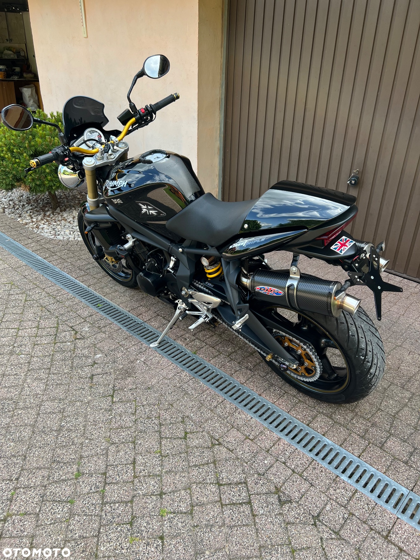 Triumph Street Triple - 5