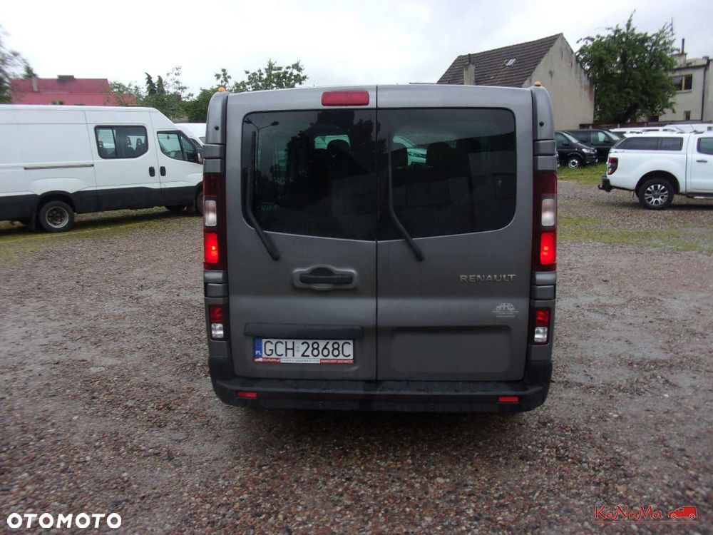 Renault Trafic - 23