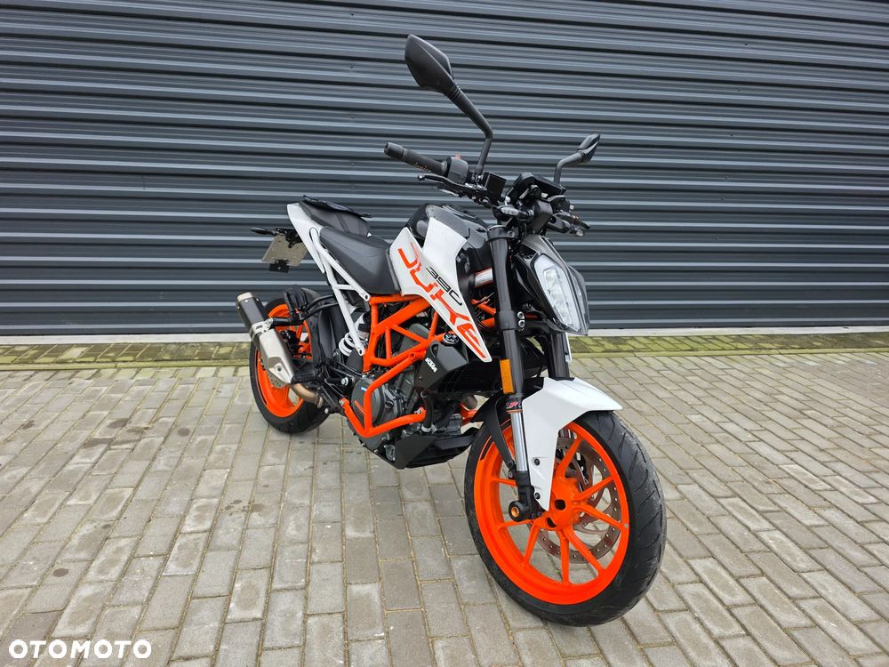 KTM Duke - 1