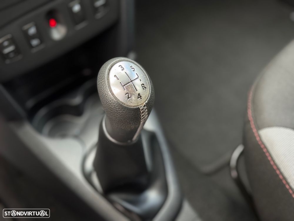 Dacia Sandero 0.9 TCe SL Adventure - 19