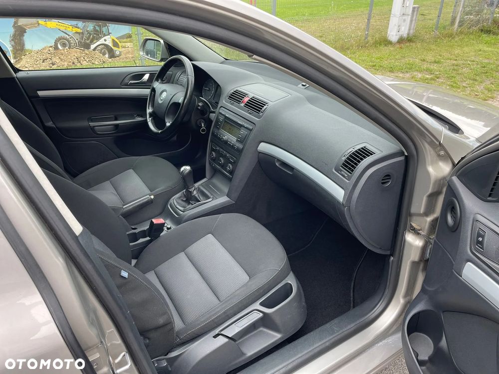 Skoda Octavia - 4