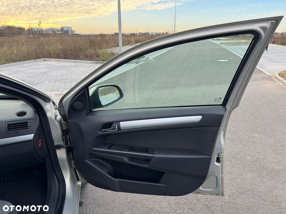 Opel Astra - 13
