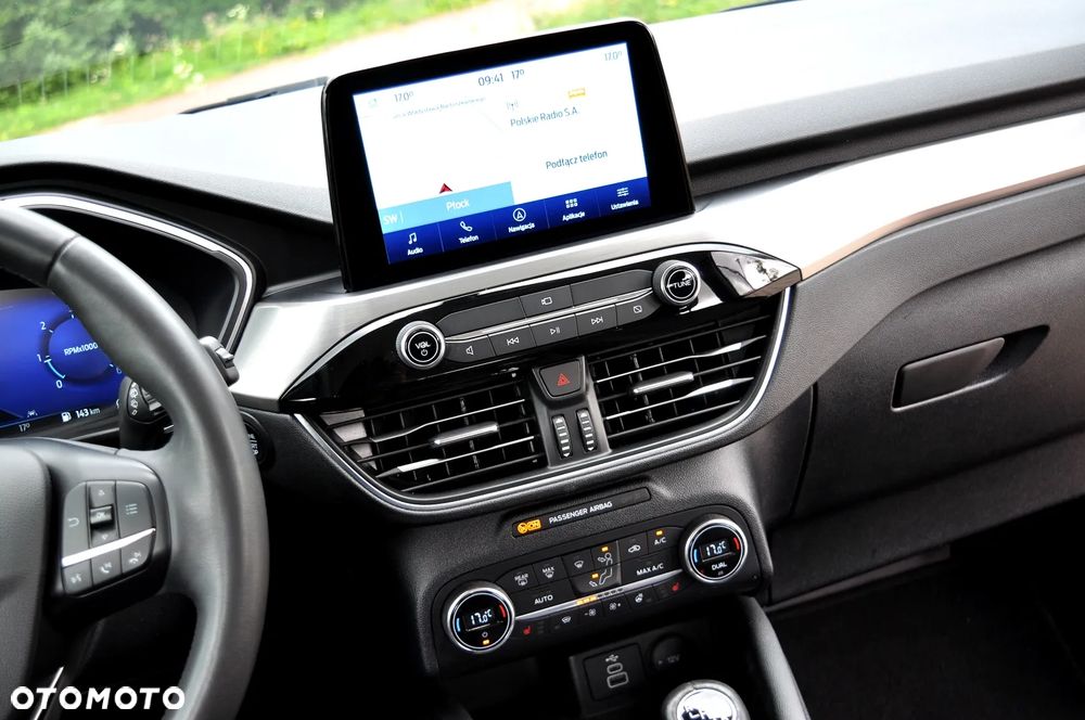 Ford Kuga - 25