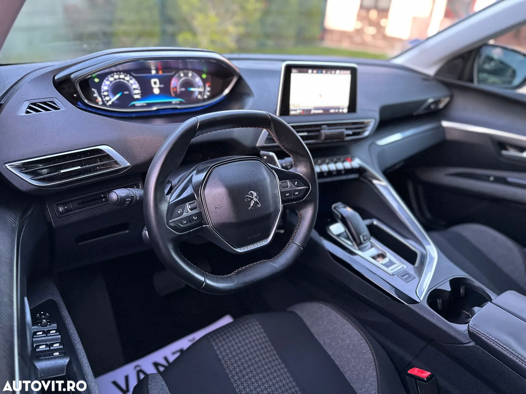 Peugeot 3008 BlueHDi 120 Stop & Start EAT6 Active Business-Paket - 6
