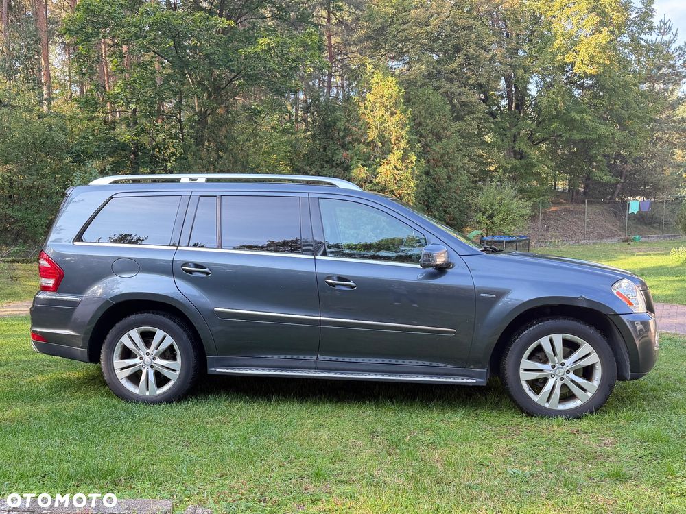 Mercedes-Benz Gl 350 2011 photo 2