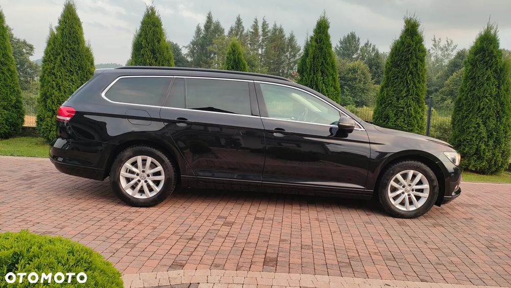 Volkswagen Passat 2.0 TDI SCR Elegance - 9